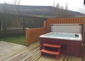 Dovestone Holiday Park